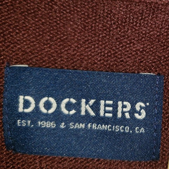 Dockers Men's Size Small Burgundy Sweater - NWT - Picture 2 of 7
